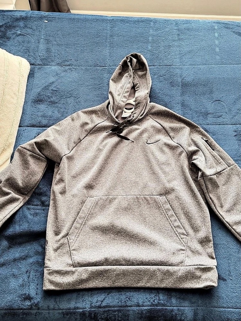 Nike Therma-FIT Pocket Pullover Fleece Hoodie Gray
